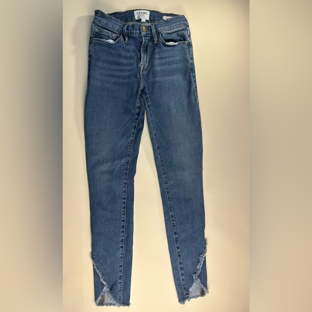 Frame Denim Medium Blue High-Rise Ankle Skinny Jeans with Notched Raw Hem